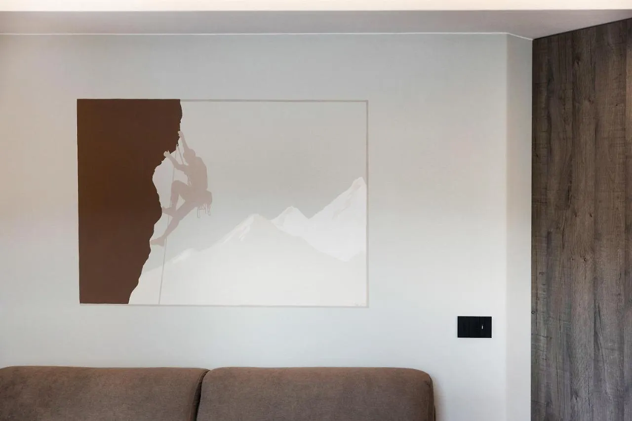 Rock Mountain Planet Suite House Livigno